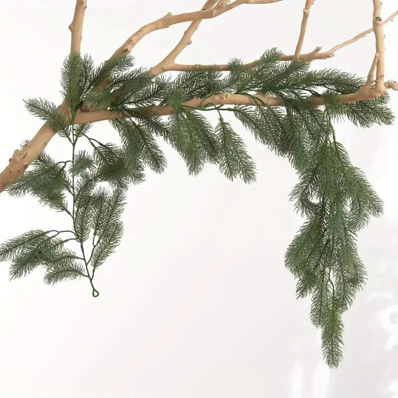 Festão de Natal Super Realista - Imagem 4