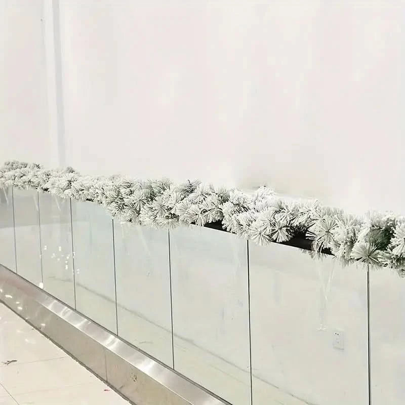 Festão de Natal Super Realista Nevado - Imagem 3