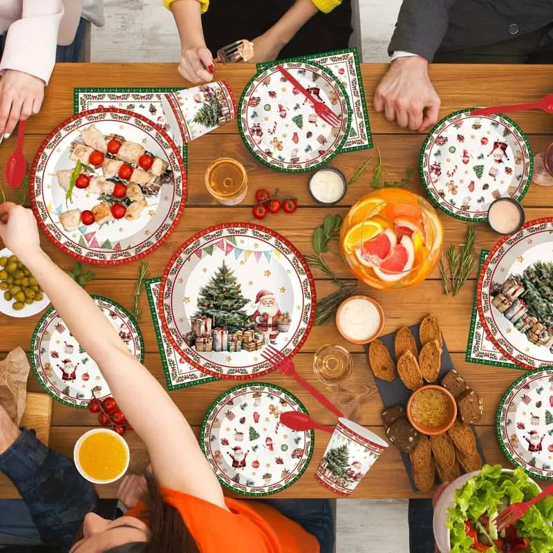 Kit de Talheres para Festa de Natal com 140 Peças - Pratos, Copos e Talheres Descartáveis - Imagem 3