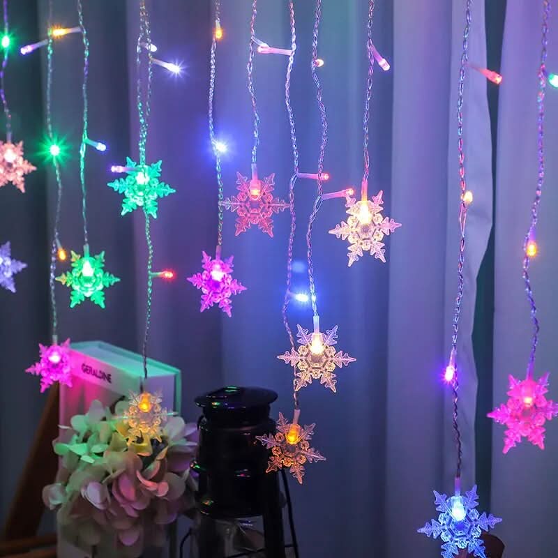Luzes em LED Modelo Cortina Decoração de Natal Flocos de Neve - Imagem 2