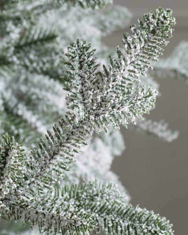 Árvore de Natal Nevada com Galhos Nevados, Suporte Metálico e Micro LEDs Embutidos - Imagem 9