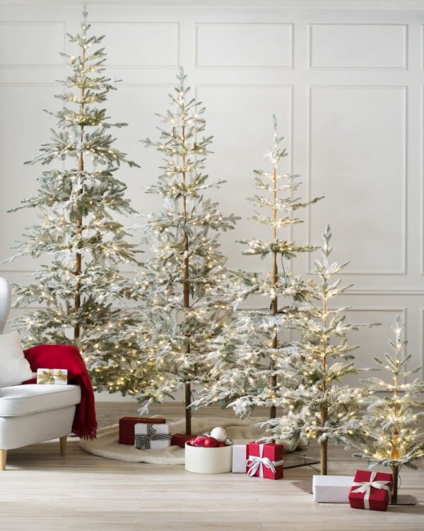 Árvore de Natal Nevada com Galhos Nevados, Suporte Metálico e Micro LEDs Embutidos - Imagem 10